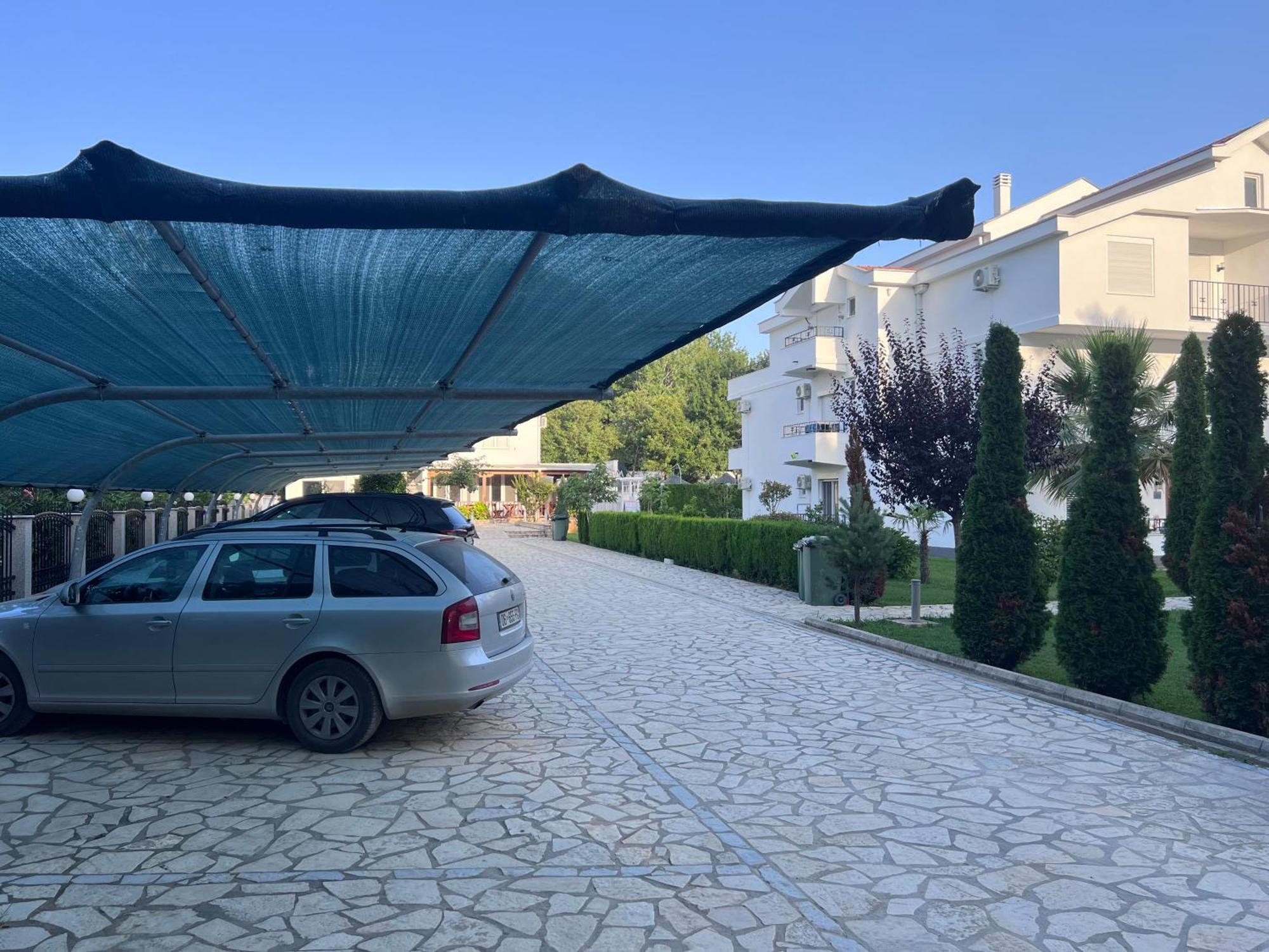 Residence Leora Улцин Екстериор снимка